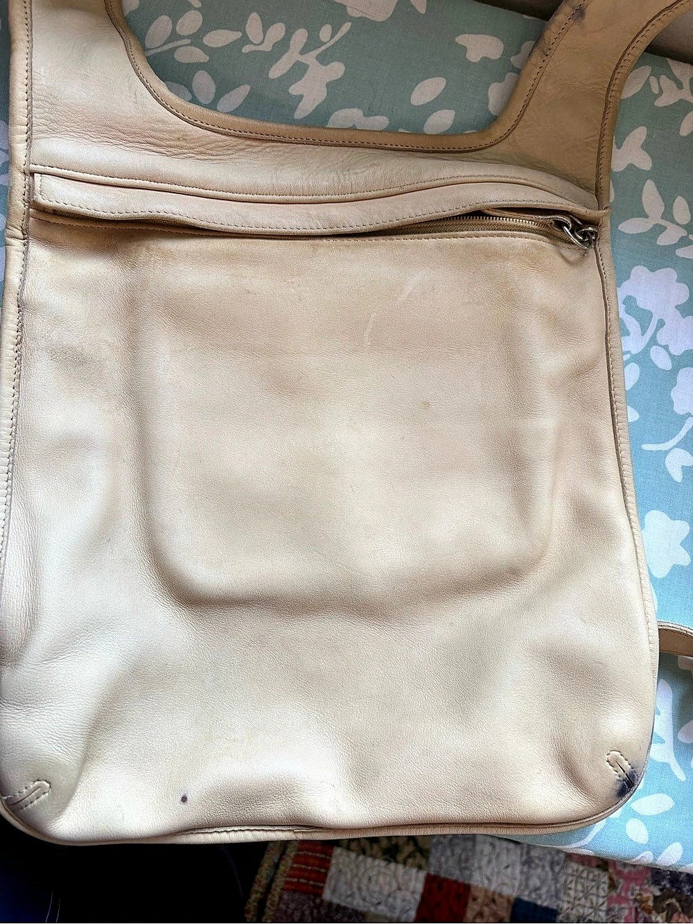 Coach Slim Hippie Backpack Beige Leather - Picture 4 of 9